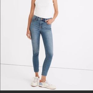 Madewell 9” mid rise roadtripper jeans authentic enfield wash 30
